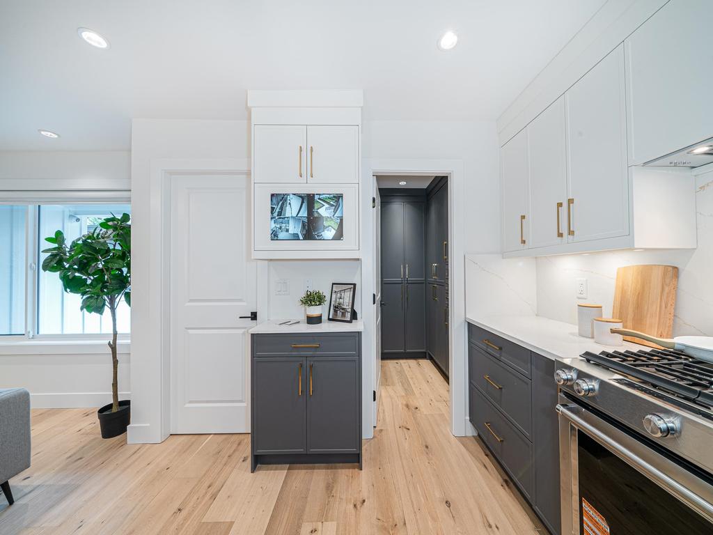 Listing Image for R3093963