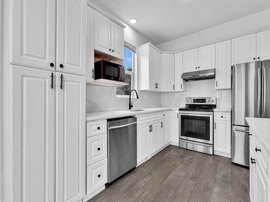 Listing Image for R3093990