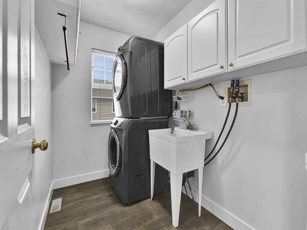 Listing Image for R3093990