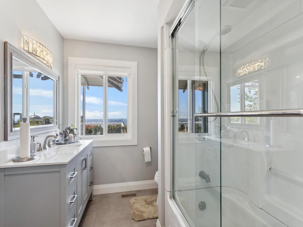 Listing Image for R3093996