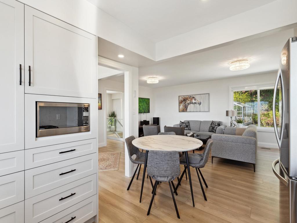 Listing Image for R3093996