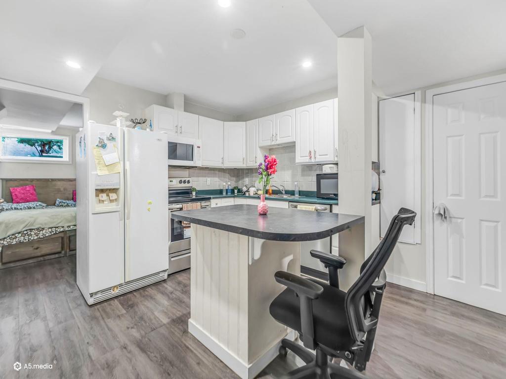 Listing Image for R3094059