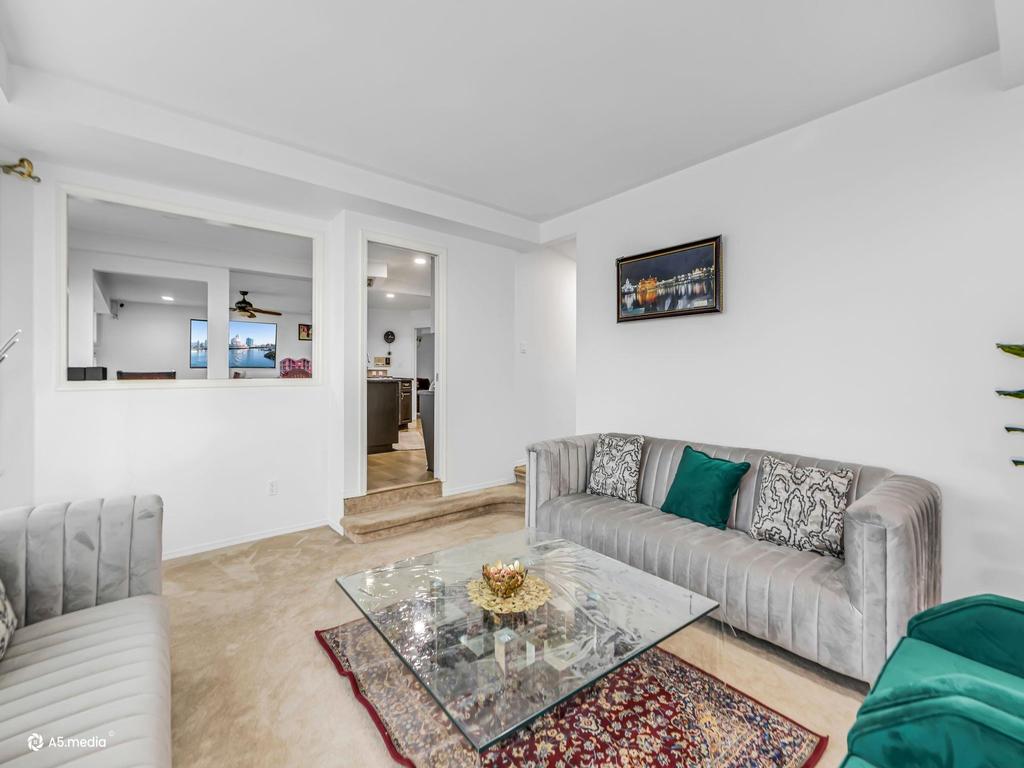 Listing Image for R3094059