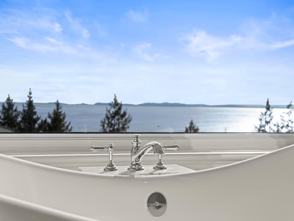 Listing Image for R3094082