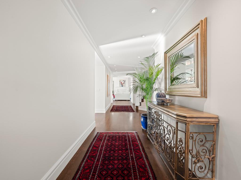 Listing Image for R3094082