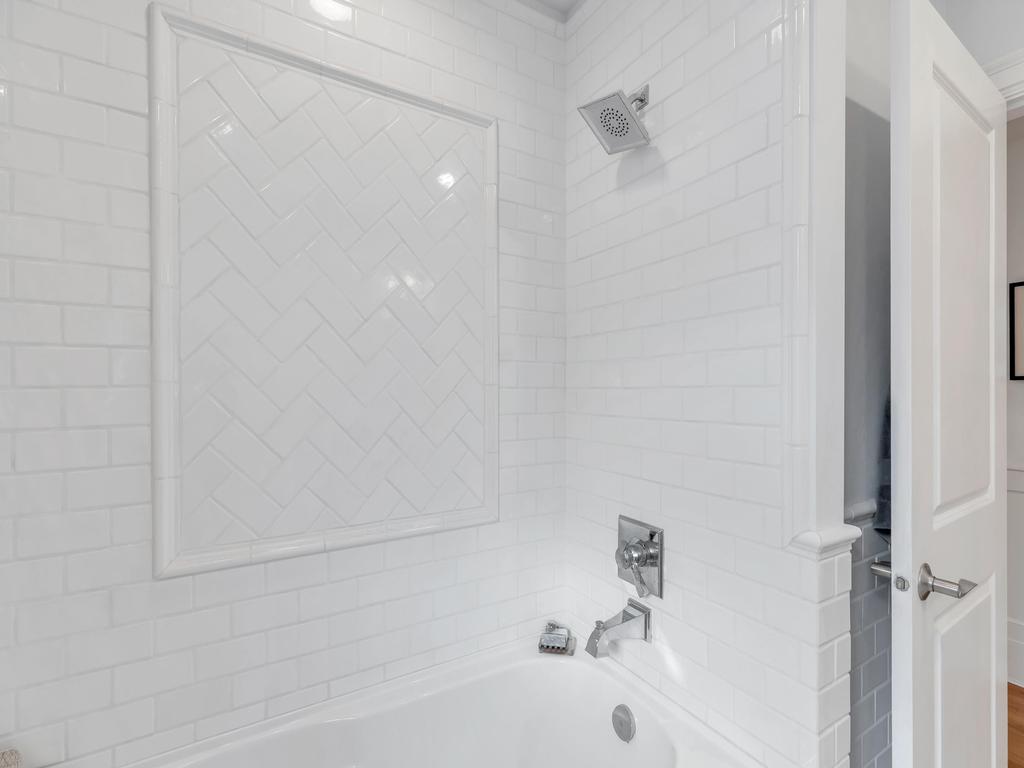 Listing Image for R3094095