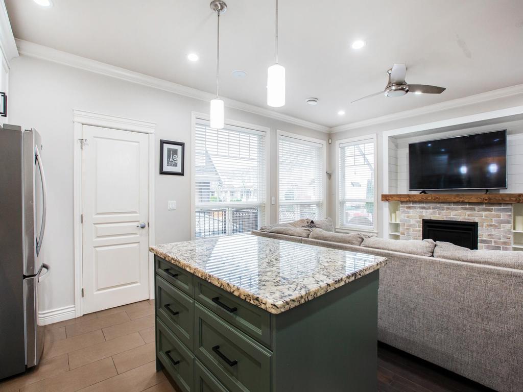 Listing Image for R3094192