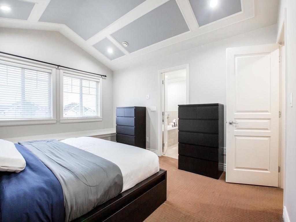 Listing Image for R3094192