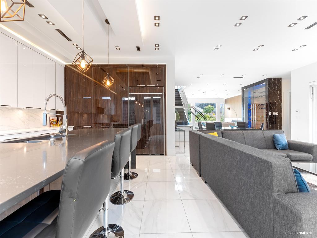 Listing Image for R3094193