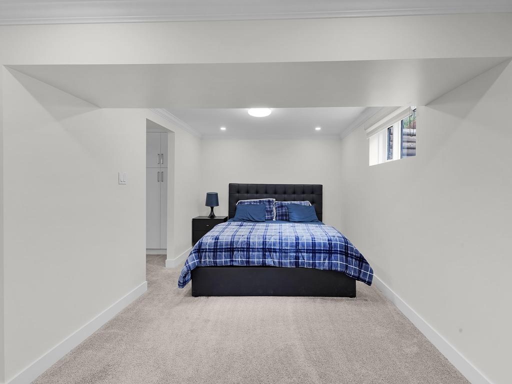 Listing Image for R3094235