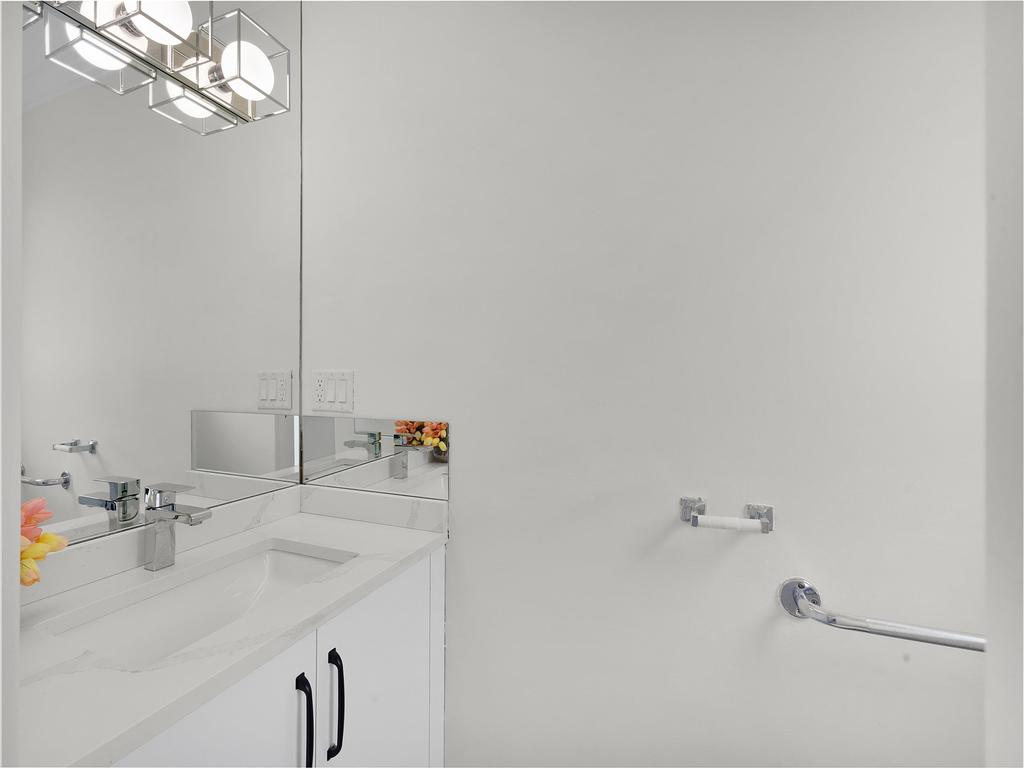 Listing Image for R3094235