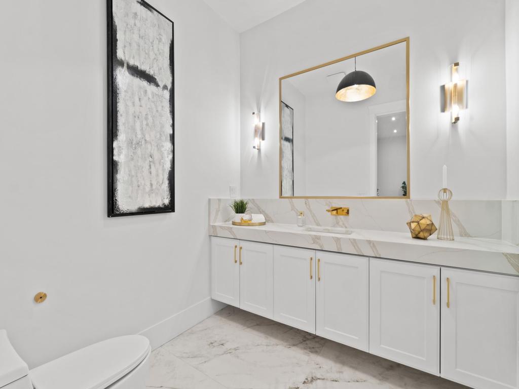 Listing Image for R3094274