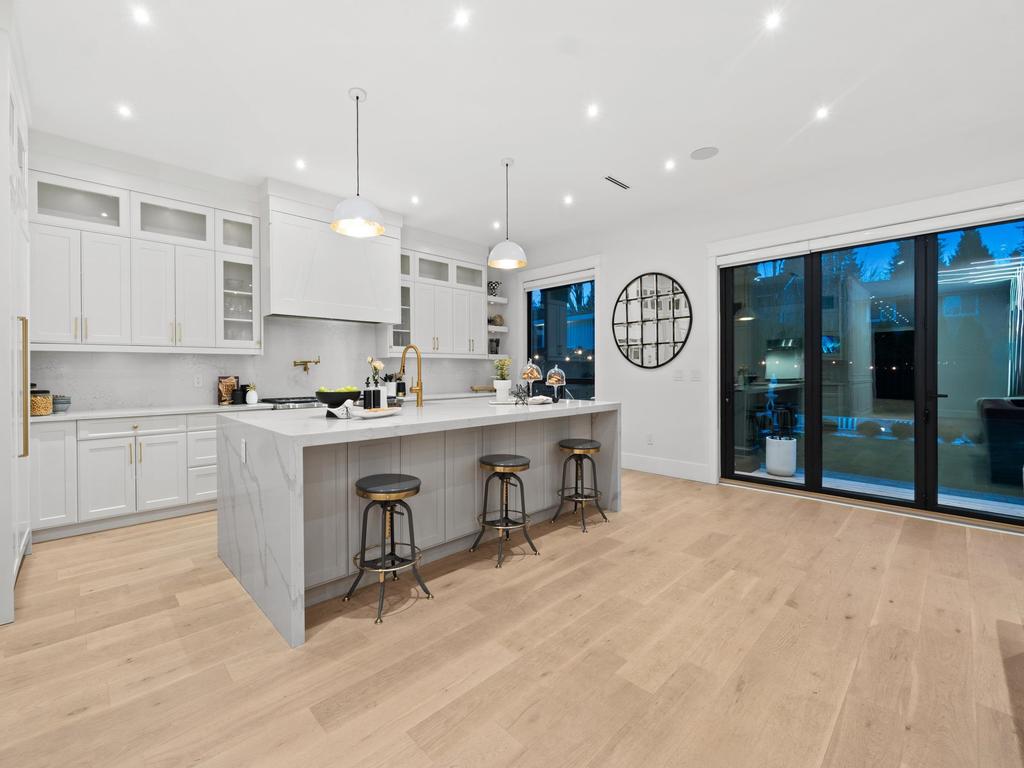 Listing Image for R3094274