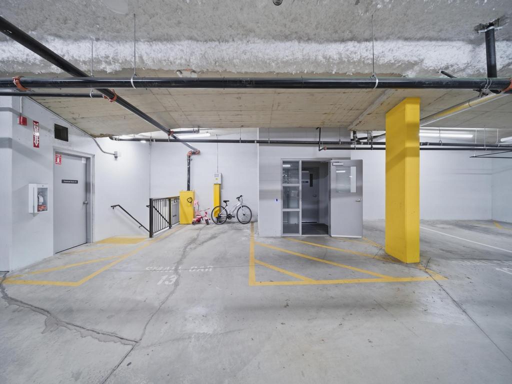 Listing Image for R3094330