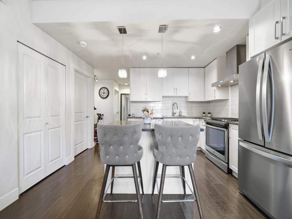 Listing Image for R3094330