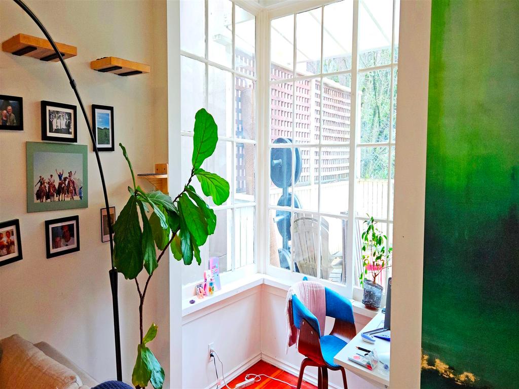 Listing Image for R3094345