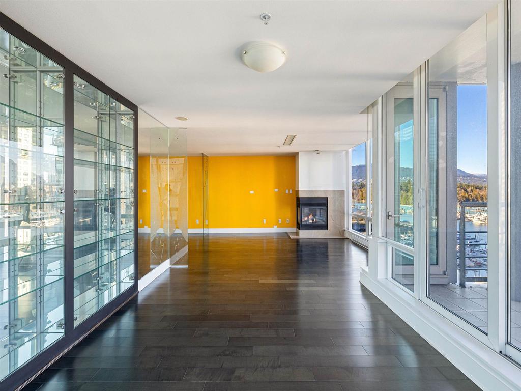 Listing Image for R3094356