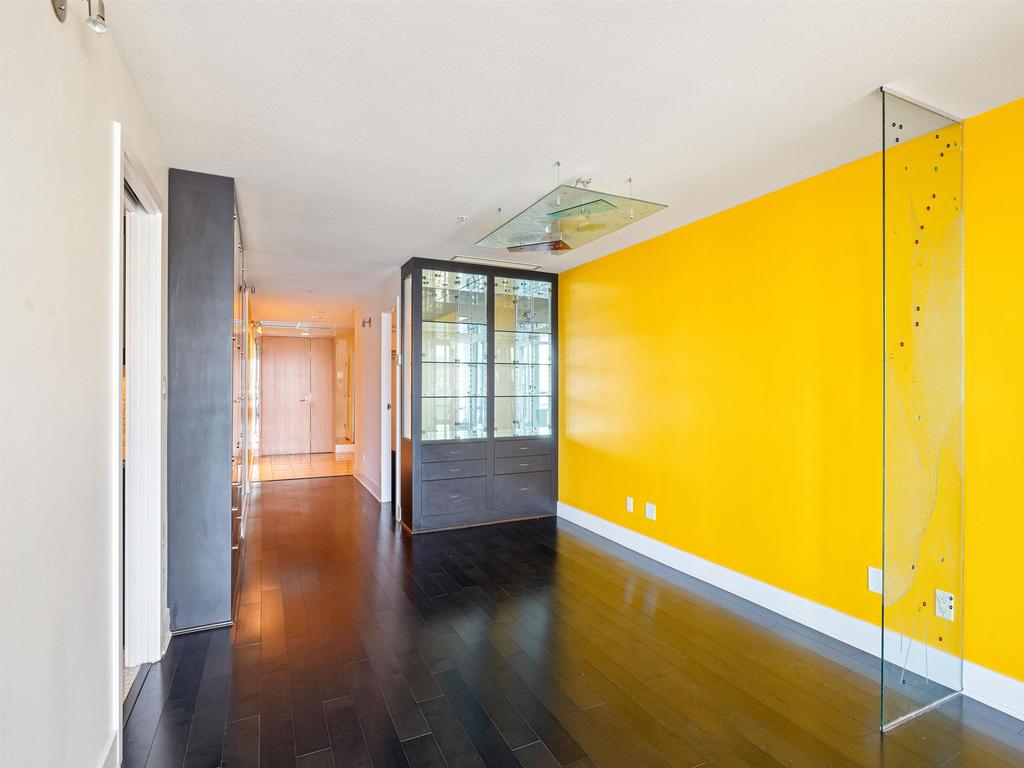 Listing Image for R3094356