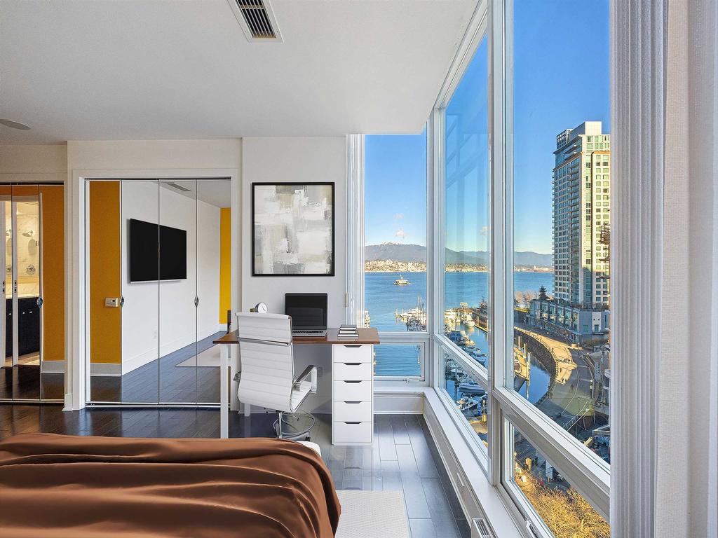 Listing Image for R3094356