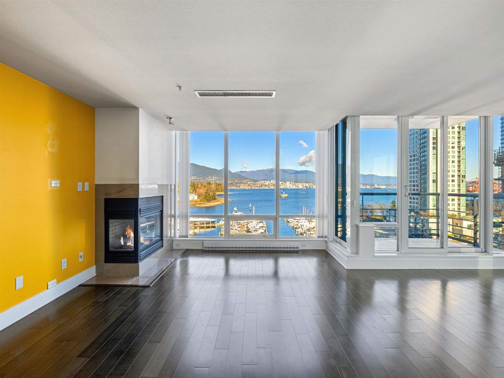 Listing Image for R3094356