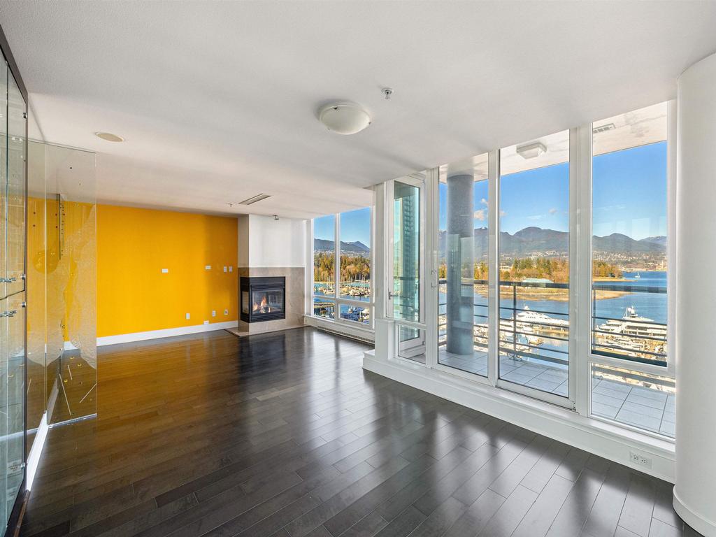 Listing Image for R3094356