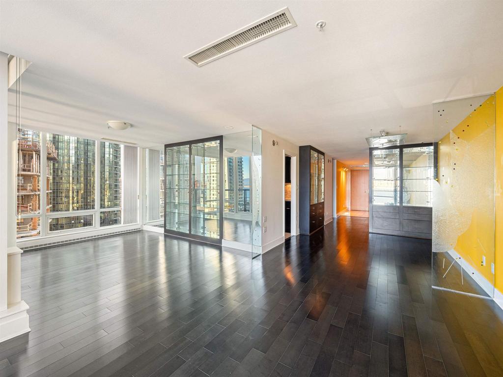 Listing Image for R3094356