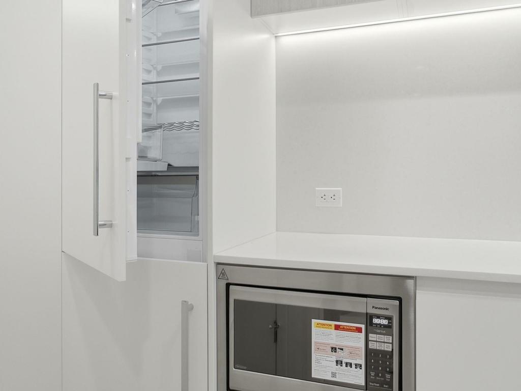 Listing Image for R3094378