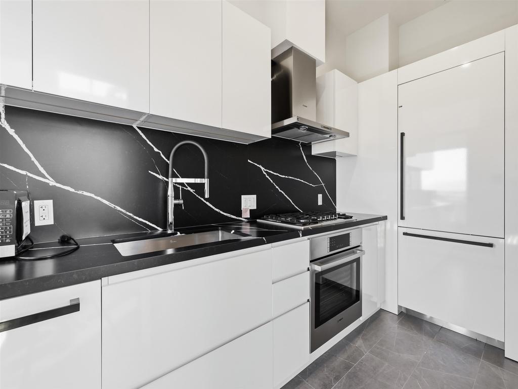 Listing Image for R3094403