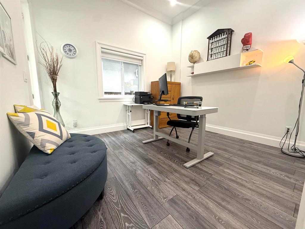 Listing Image for R3094420