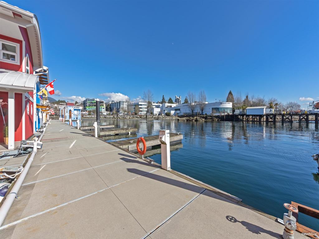 Listing Image for R3094424