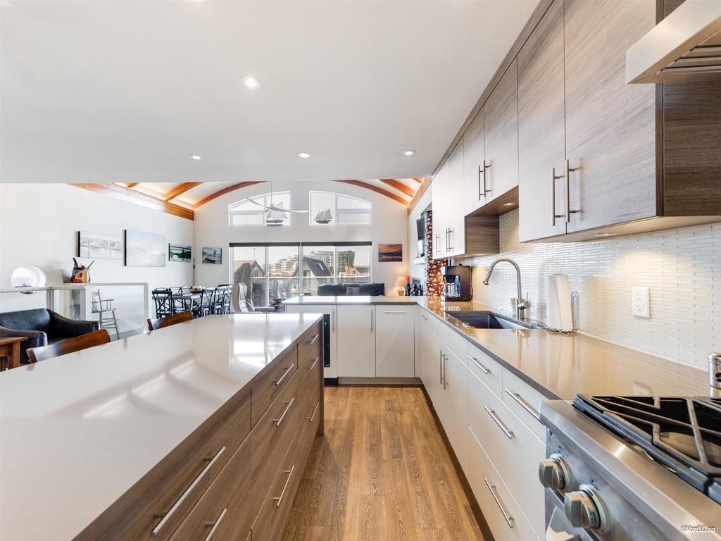 Listing Image for R3094424