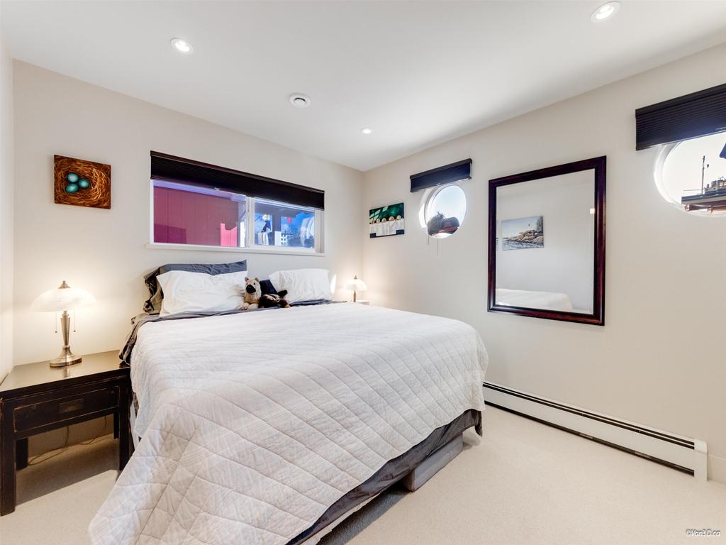 Listing Image for R3094424