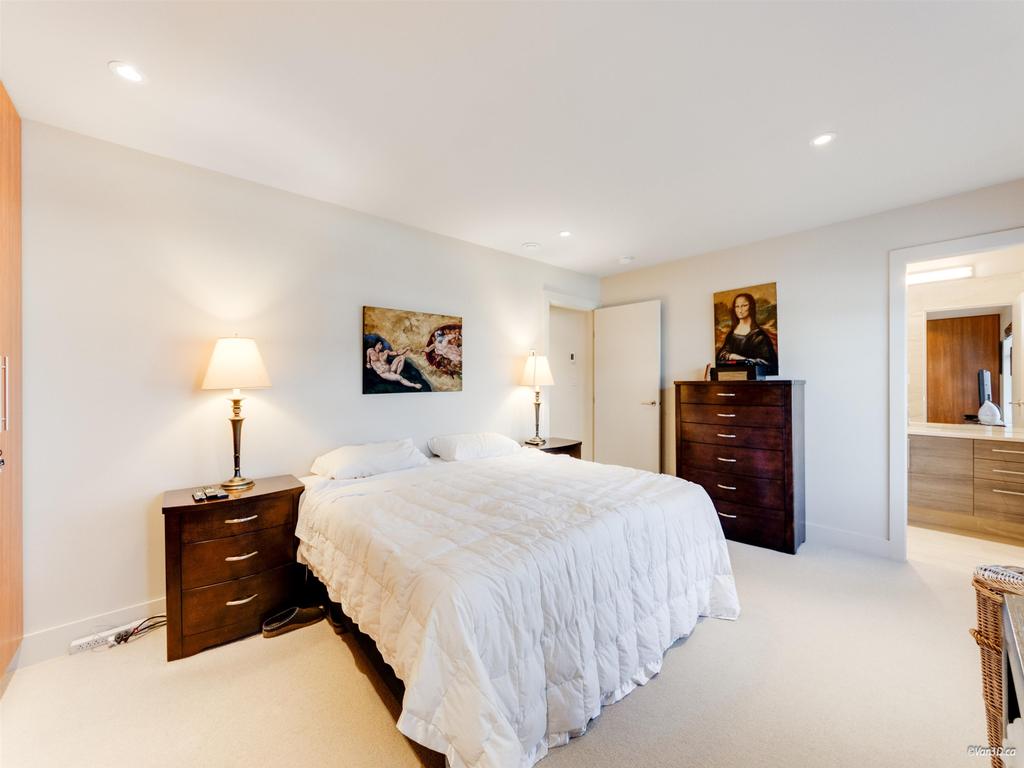 Listing Image for R3094424