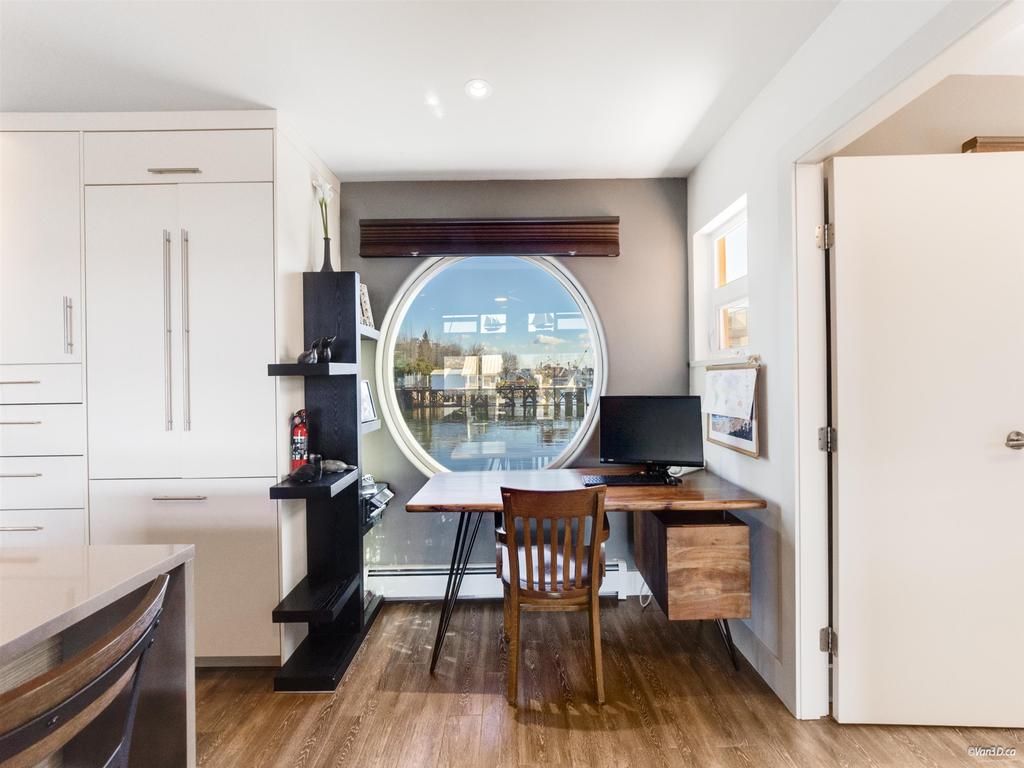 Listing Image for R3094424