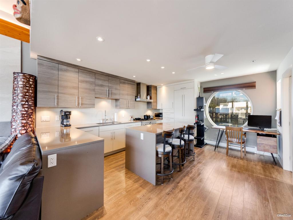 Listing Image for R3094424