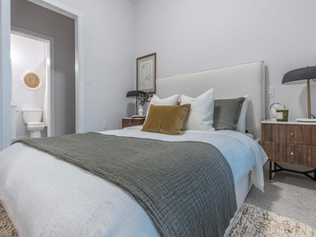 Listing Image for R3094432