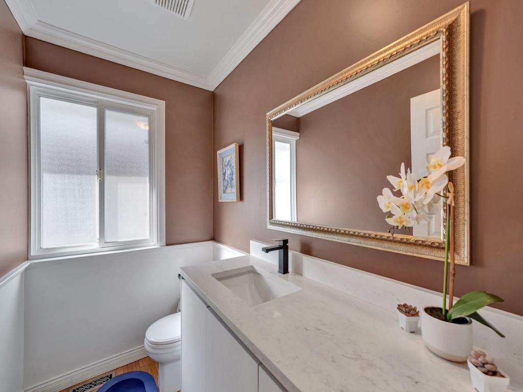 Listing Image for R3094436