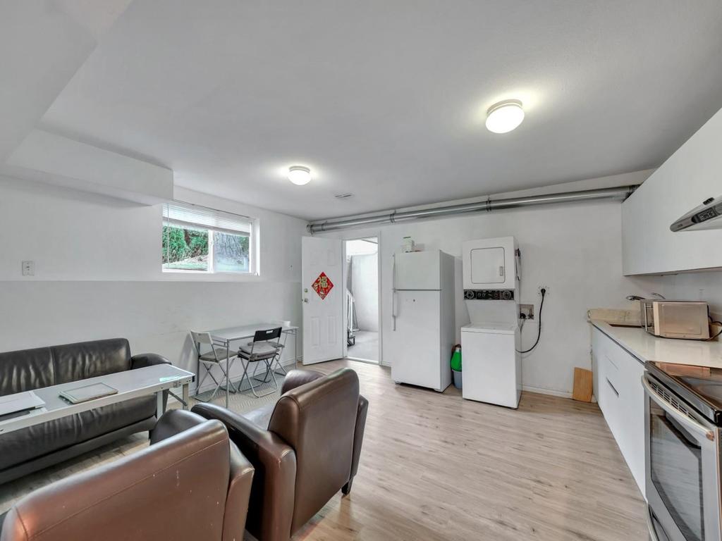 Listing Image for R3094436