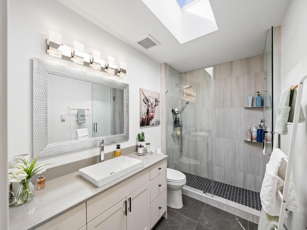 Listing Image for R3094454