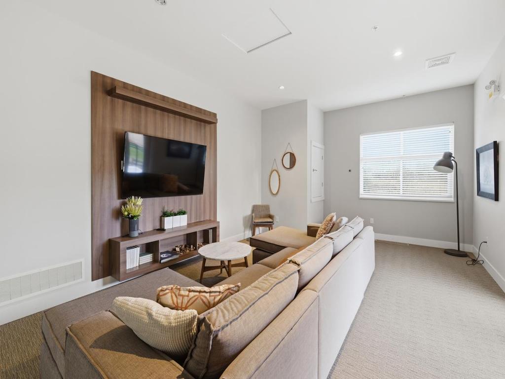 Listing Image for R3094463