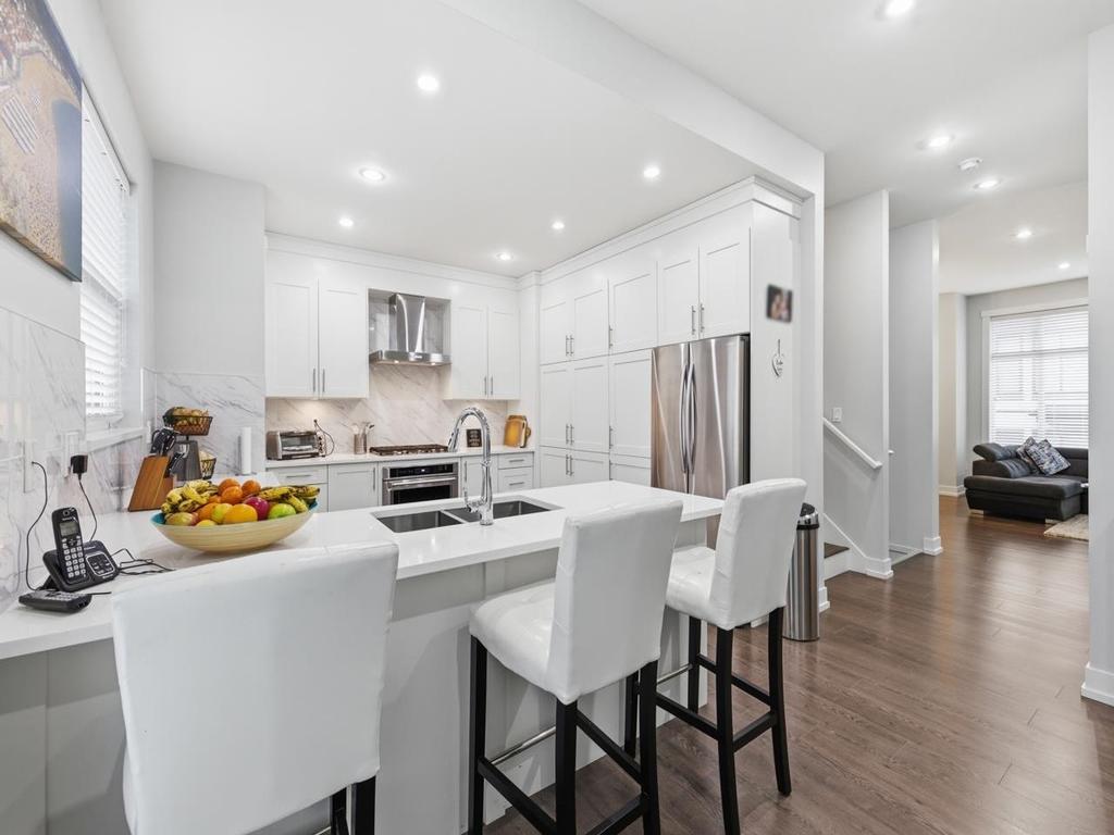 Listing Image for R3094463