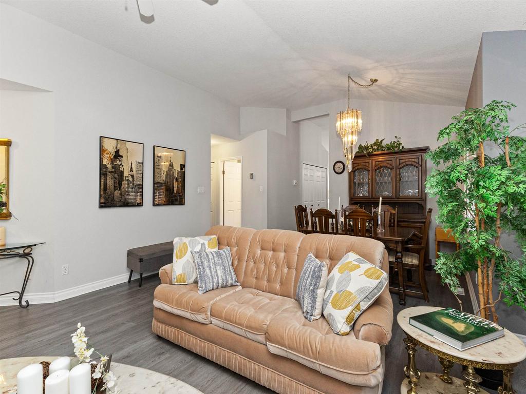 Listing Image for R3094475