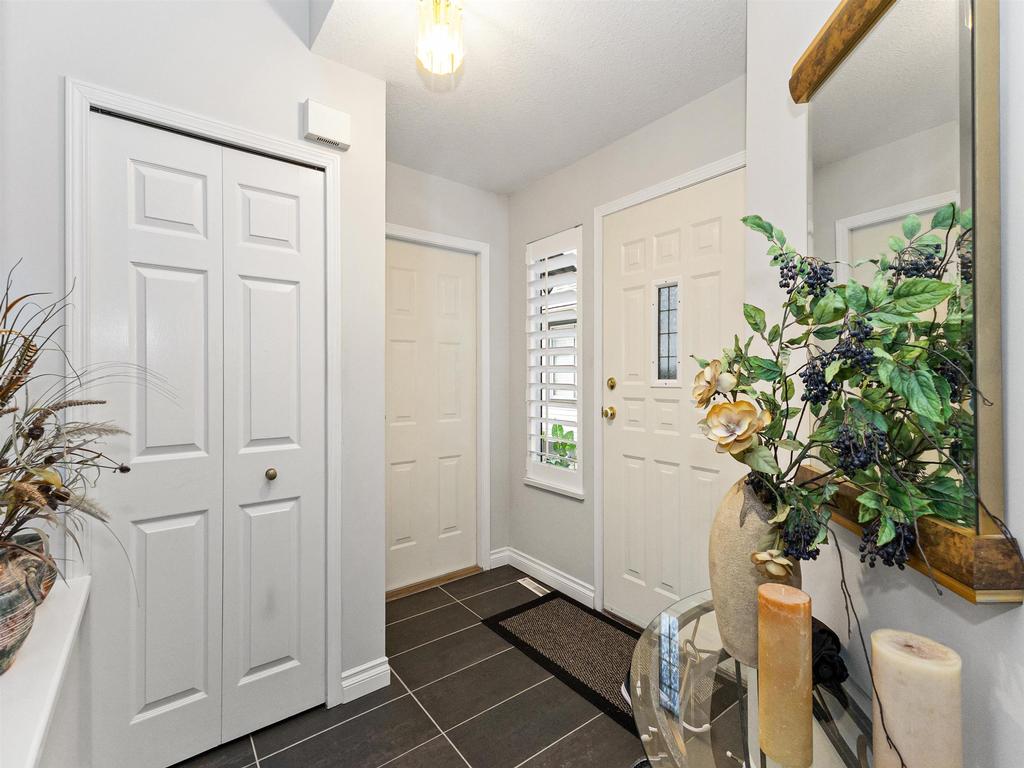 Listing Image for R3094475