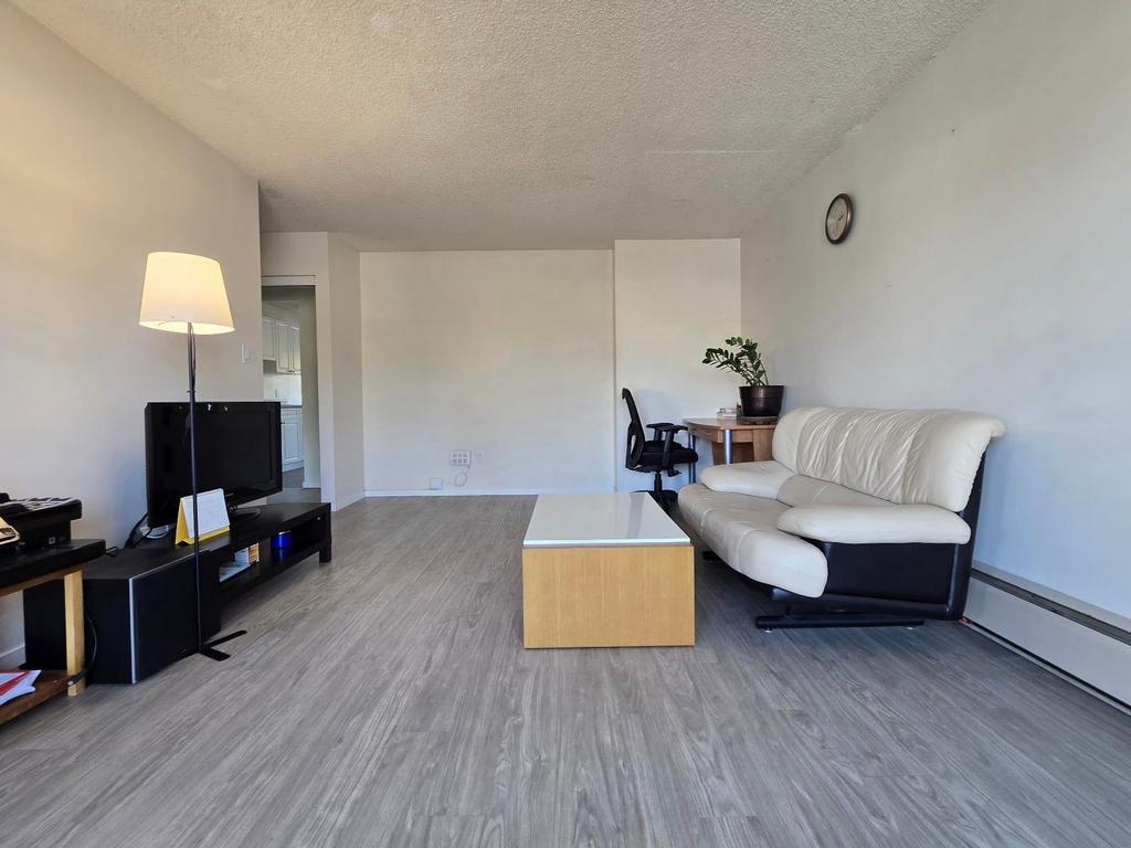 Listing Image for R3094493