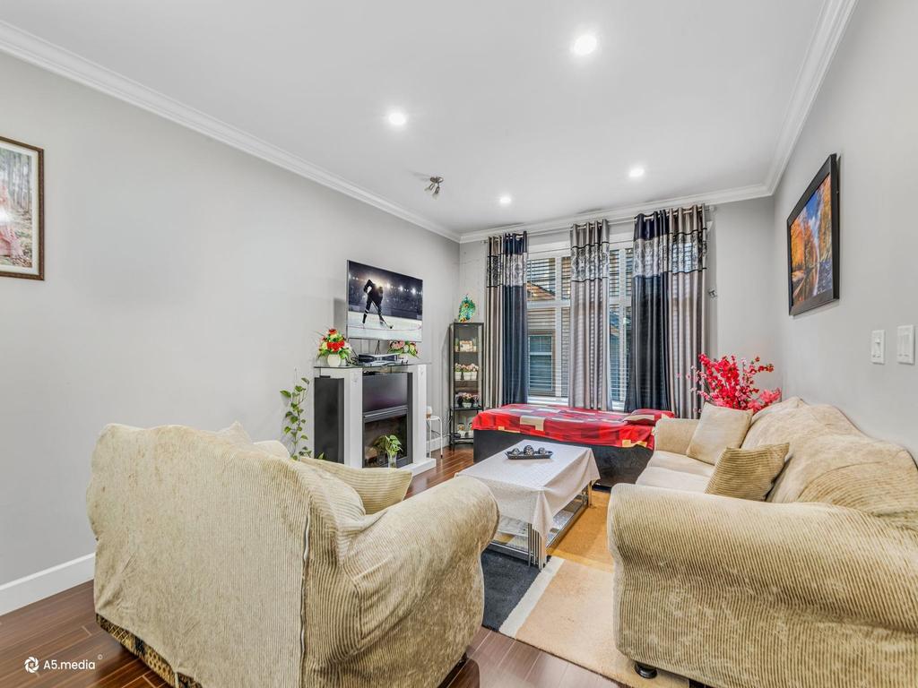 Listing Image for R3094496