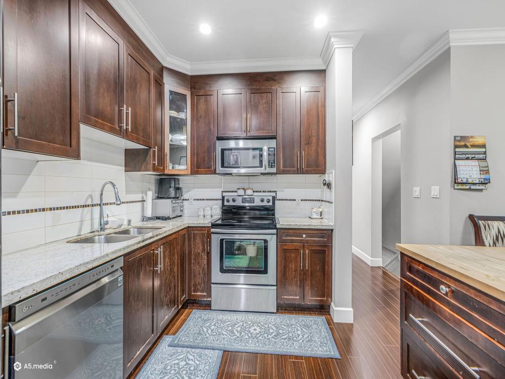 Listing Image for R3094496