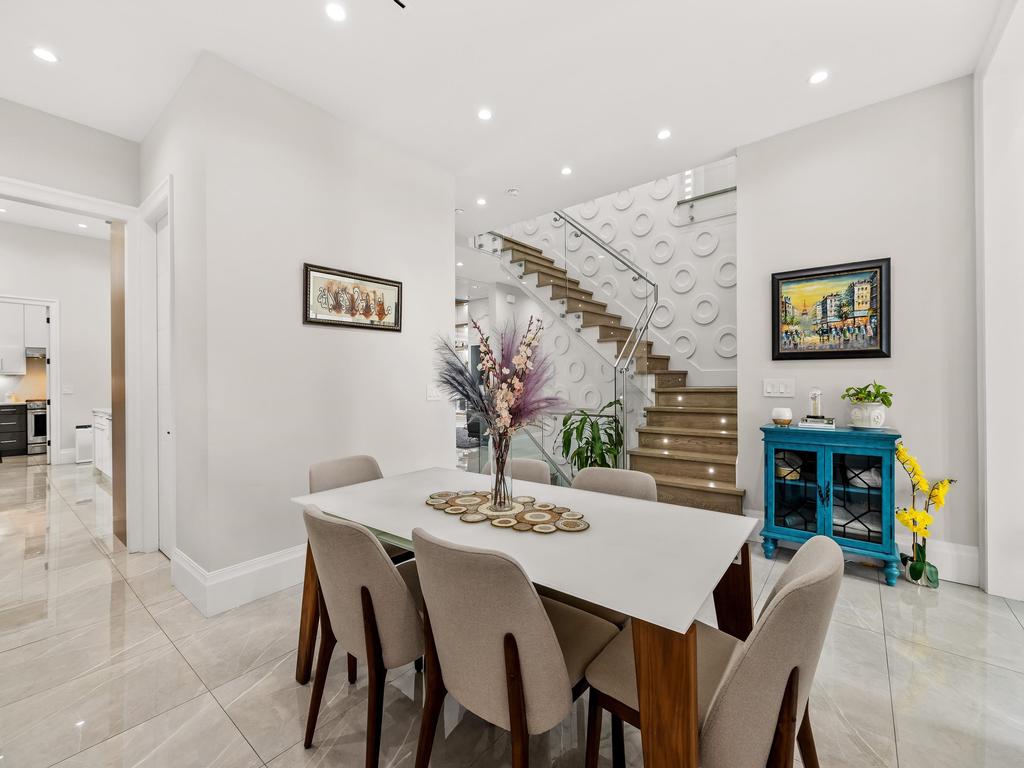 Listing Image for R3094499