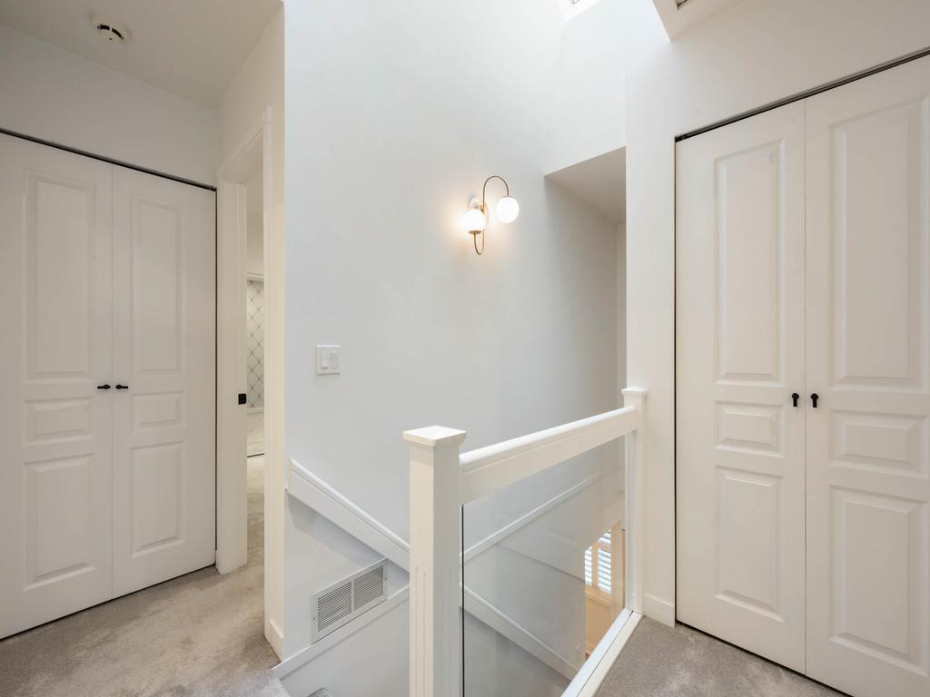 Listing Image for R3094522