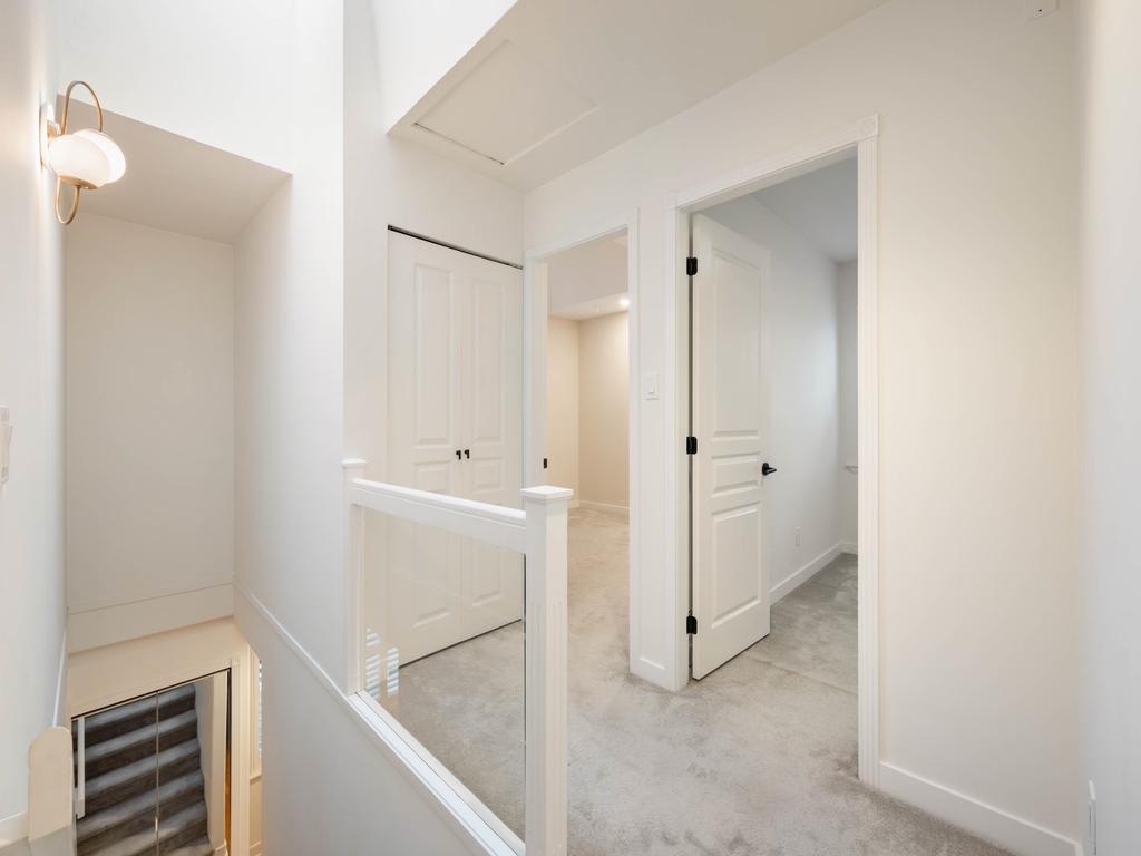 Listing Image for R3094522