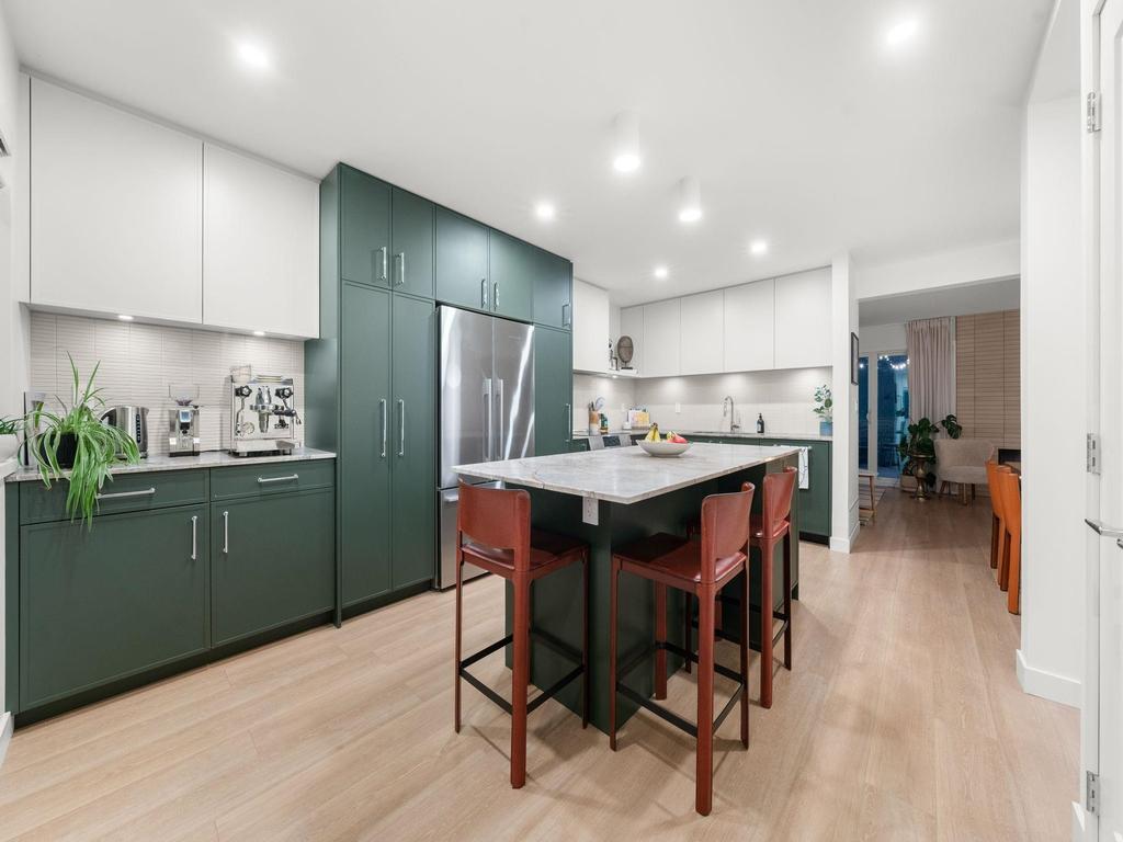 Listing Image for R3094546